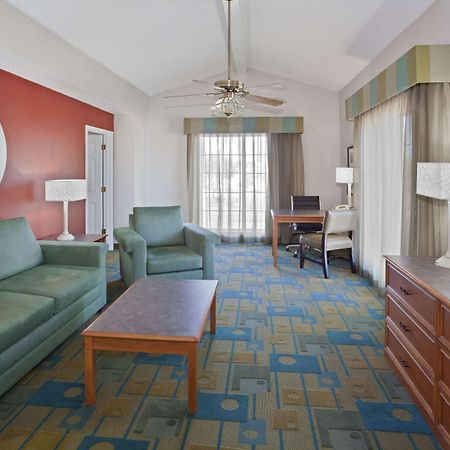 La Quinta Inn By Wyndham Phoenix Sky Harbor Airport Tempe Exterior foto